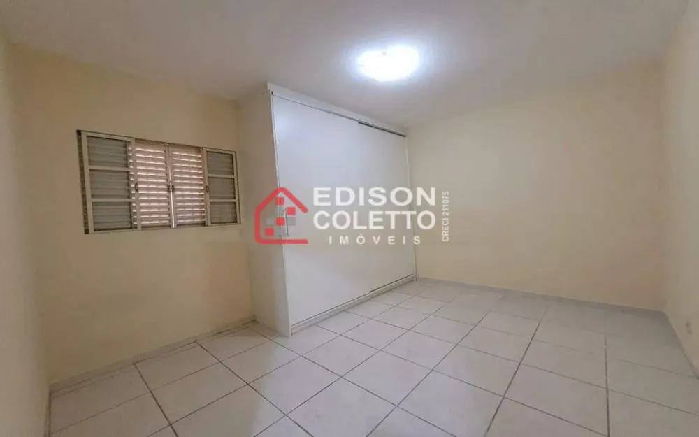 Casa para alugar com 3 quartos, 137m² - Foto 4