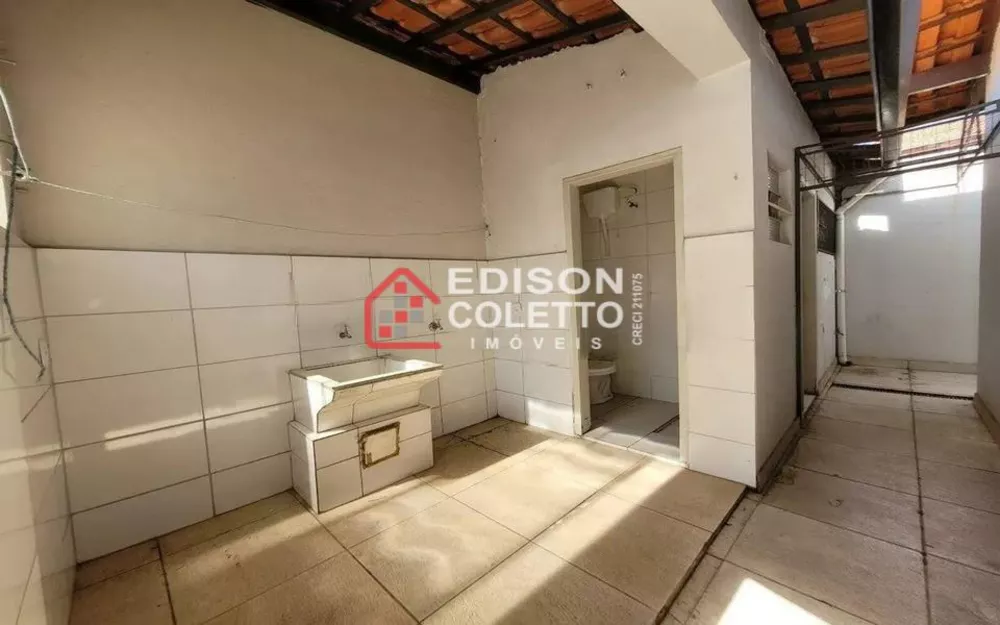 Casa para alugar com 3 quartos, 137m² - Foto 12