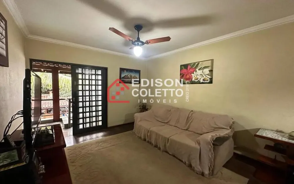 Casa, 3 quartos, 231 m² - Foto 7