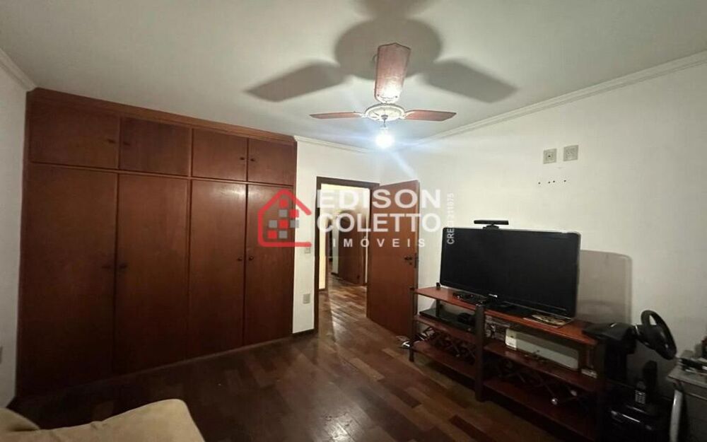 Casa, 3 quartos, 231 m² - Foto 8