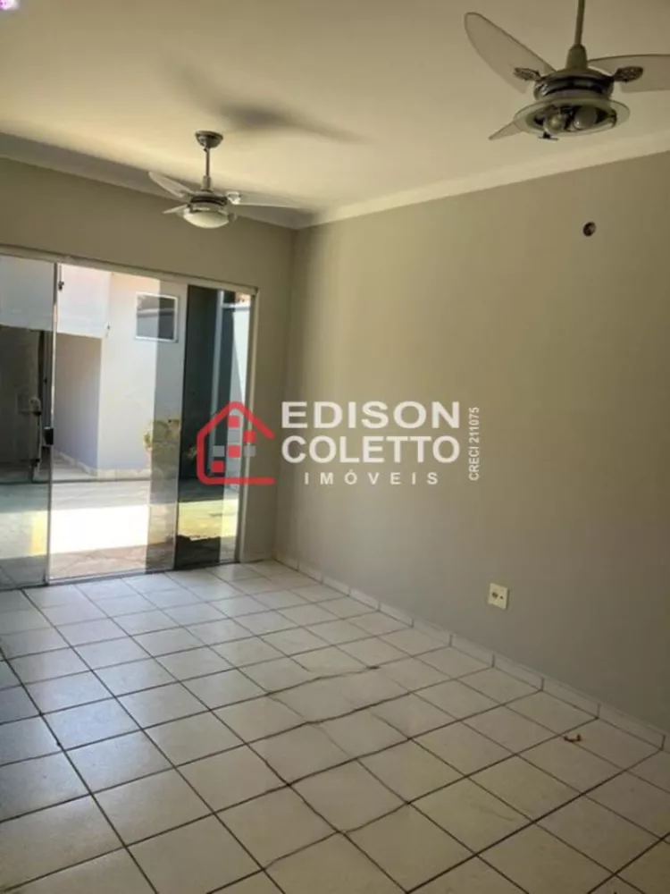 Casa à venda com 3 quartos, 154m² - Foto 6