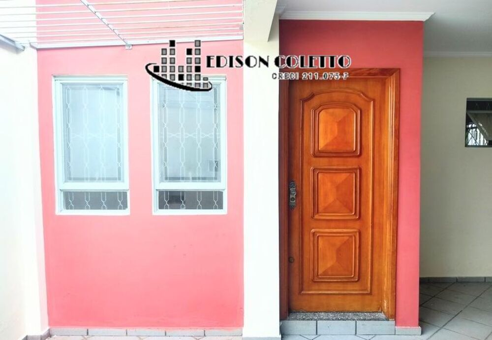 Casa à venda com 2 quartos, 169m² - Foto 1