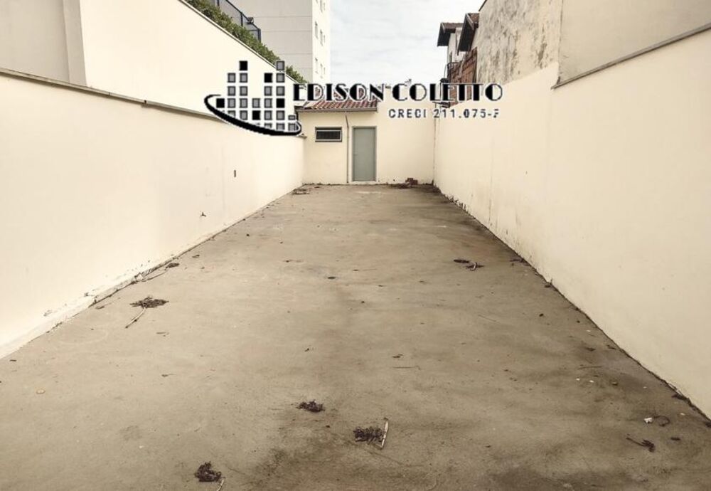 Casa à venda com 2 quartos, 169m² - Foto 4