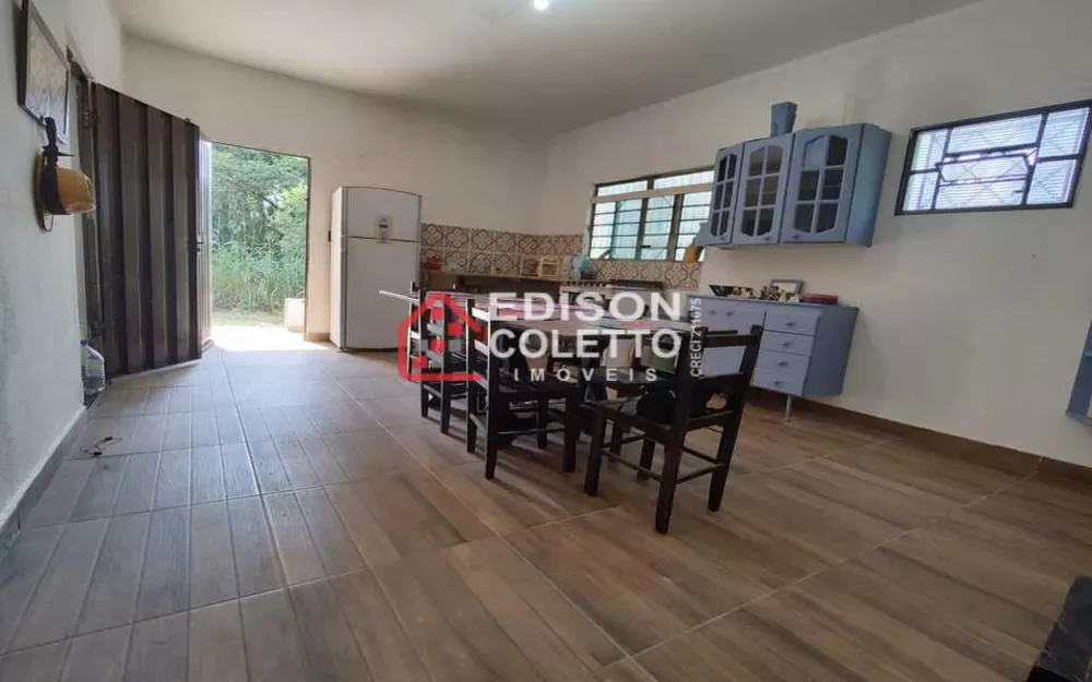 Fazenda à venda com 3 quartos, 3330m² - Foto 14