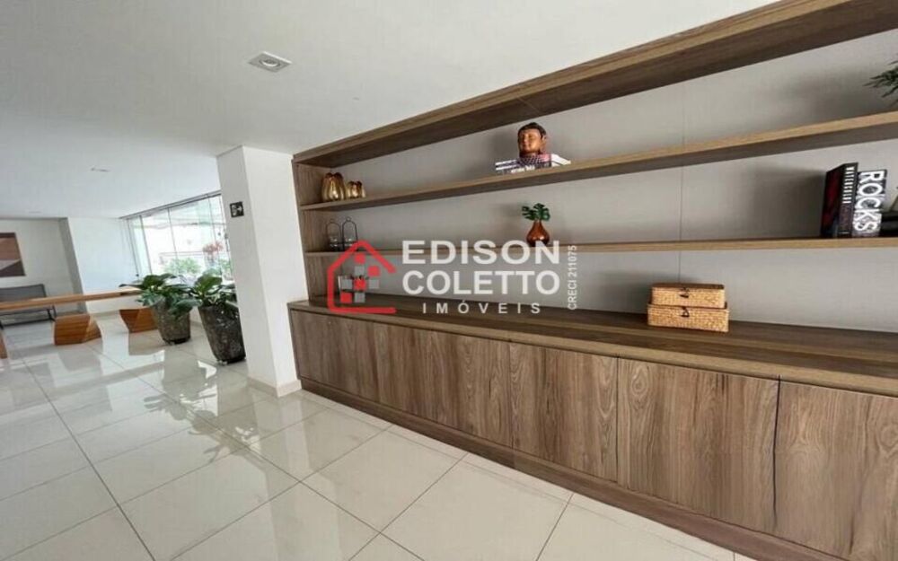 Apartamento à venda com 3 quartos, 118m² - Foto 2