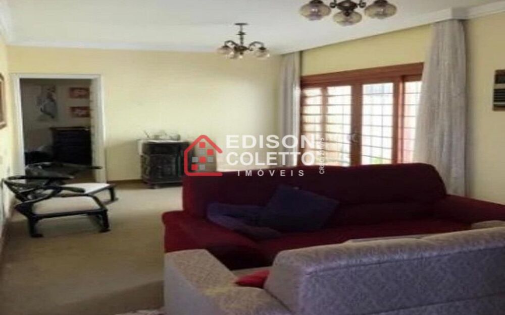 Casa, 5 quartos, 185 m² - Foto 2