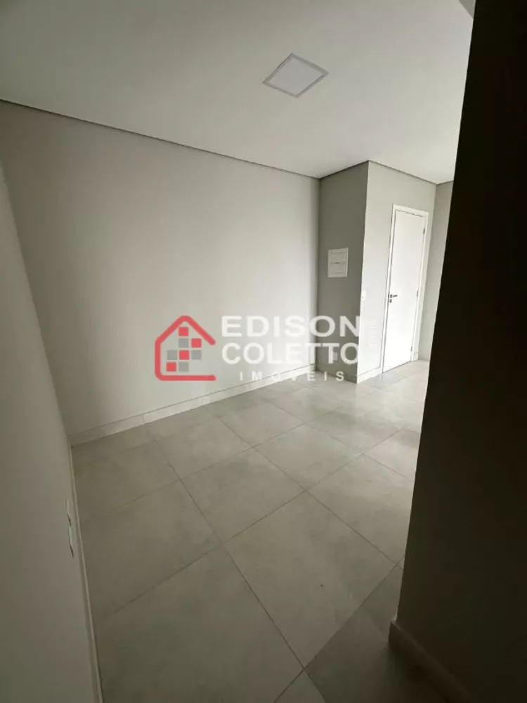 Apartamento para alugar com 3 quartos, 70m² - Foto 5