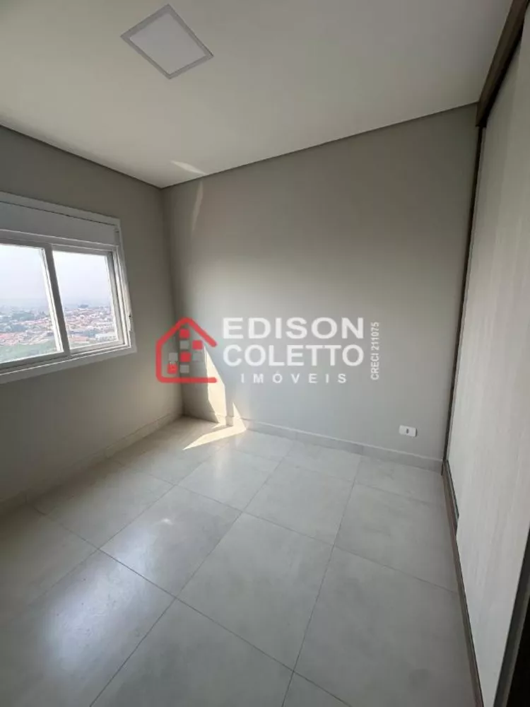 Apartamento para alugar com 3 quartos, 70m² - Foto 11