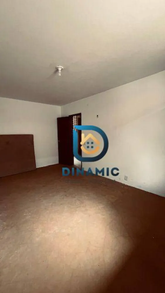 Casa, 4 quartos, 259 m² - Foto 8