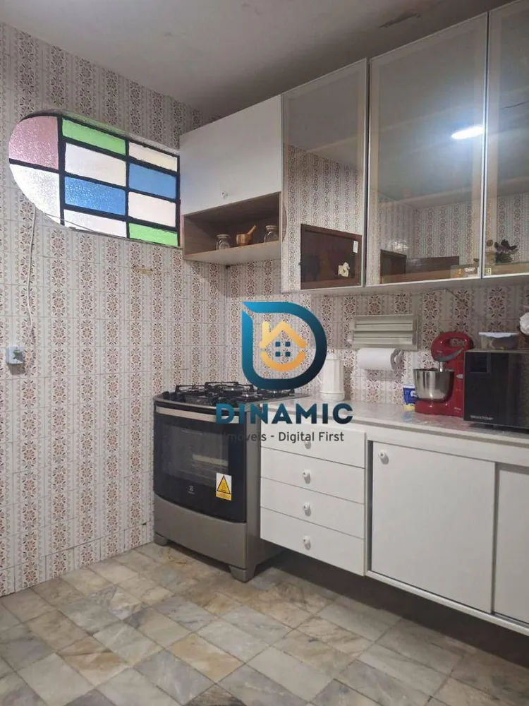 Casa, 4 quartos, 276 m² - Foto 8