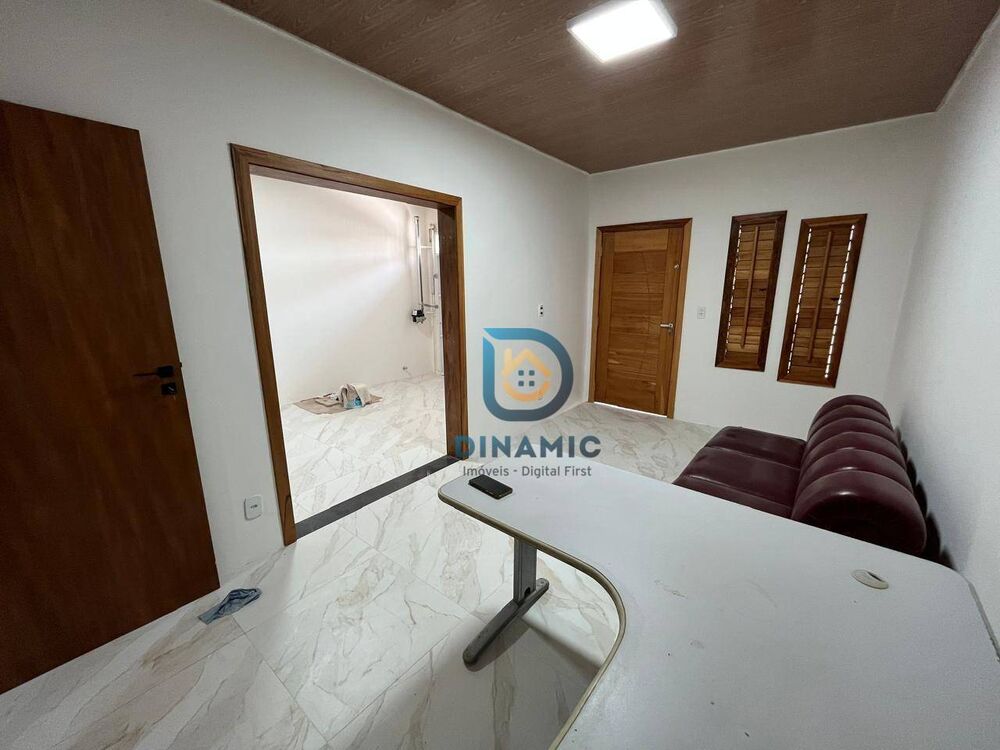 Casa à venda com 3 quartos, 150m² - Foto 9