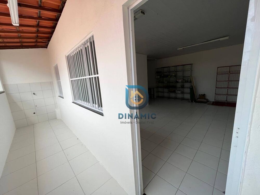 Casa à venda com 3 quartos, 150m² - Foto 15