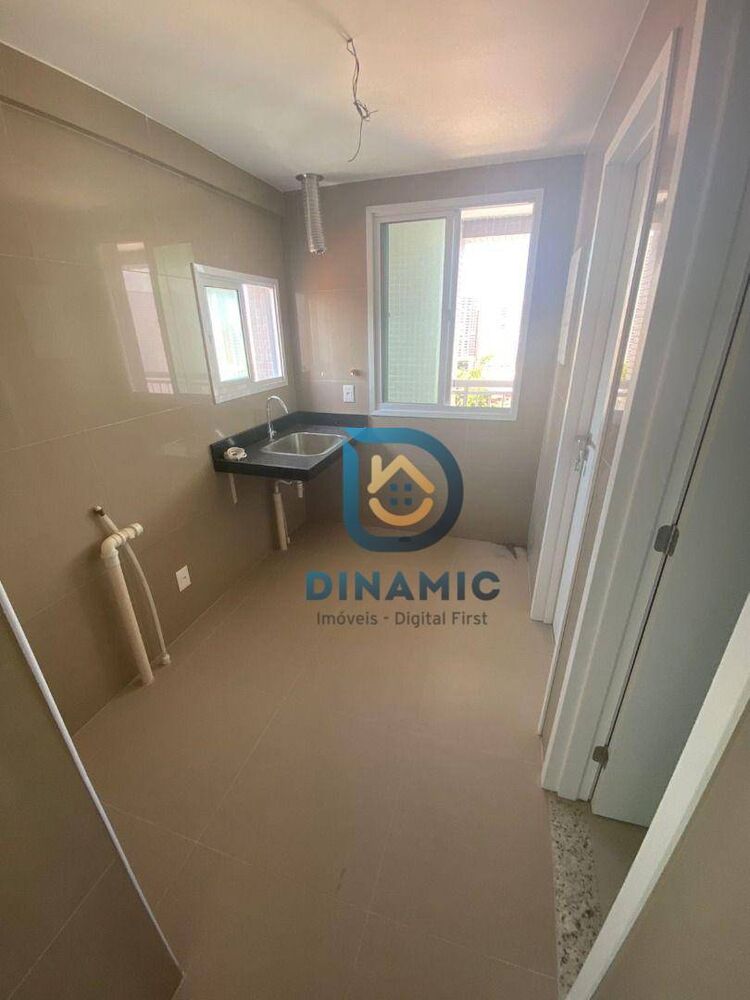 Apartamento à venda com 3 quartos, 188m² - Foto 8