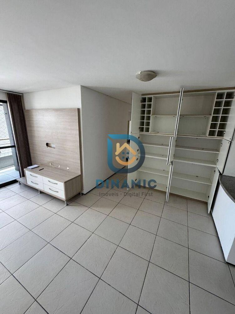 Apartamento à venda com 3 quartos, 72m² - Foto 1