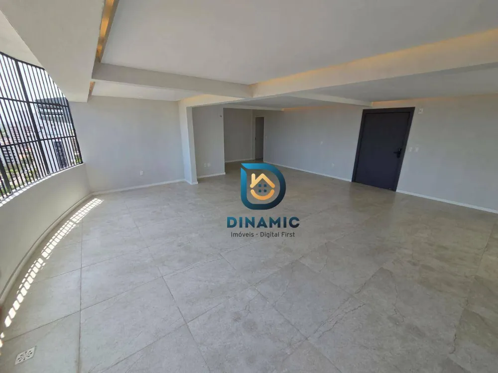 Cobertura, 4 quartos, 251 m² - Foto 8