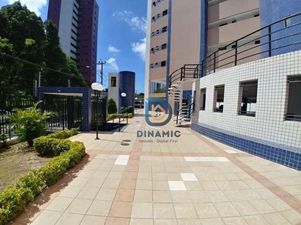 Apartamento à venda com 2 quartos, 72m² - Foto 3
