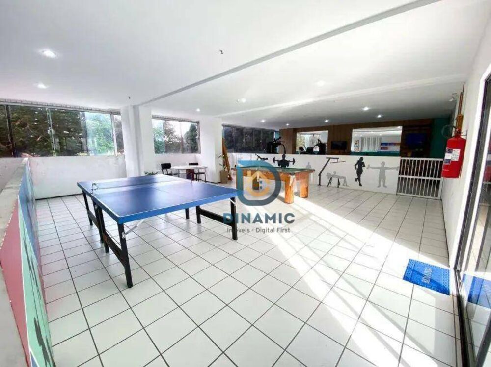 Apartamento à venda com 2 quartos, 72m² - Foto 12