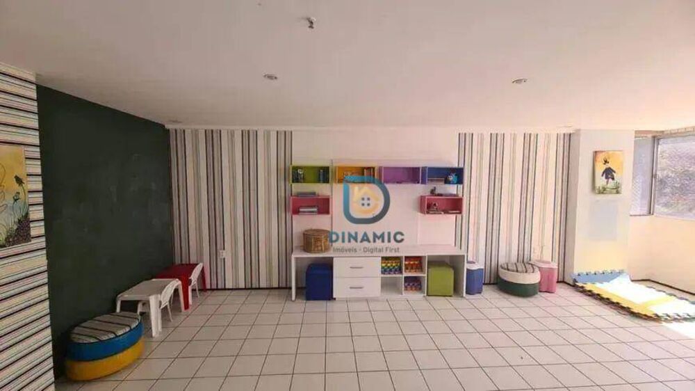 Apartamento à venda com 2 quartos, 72m² - Foto 10