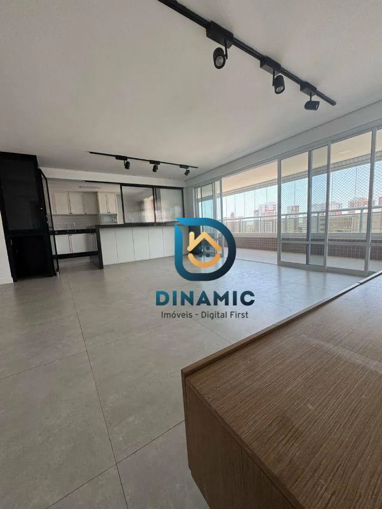 Apartamento, 4 quartos, 205 m² - Foto 8