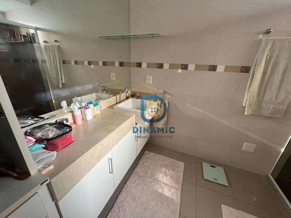 Apartamento, 3 quartos, 235 m² - Foto 13