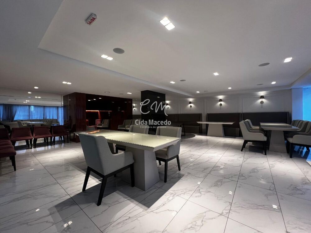 Apartamento à venda com 3 quartos, 136m² - Foto 3