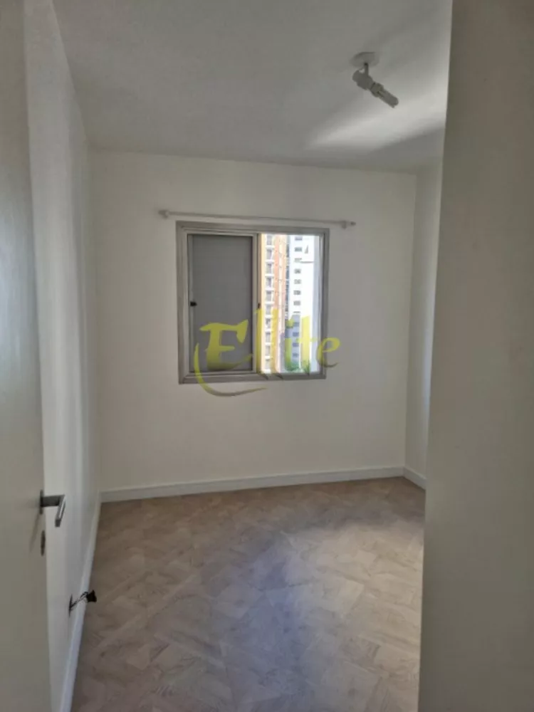 Apartamento para alugar com 3 quartos, 75m² - Foto 14