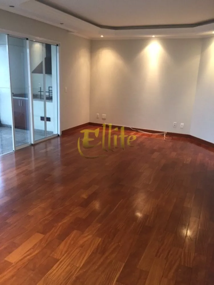 Apartamento para alugar com 4 quartos, 137m² - Foto 1