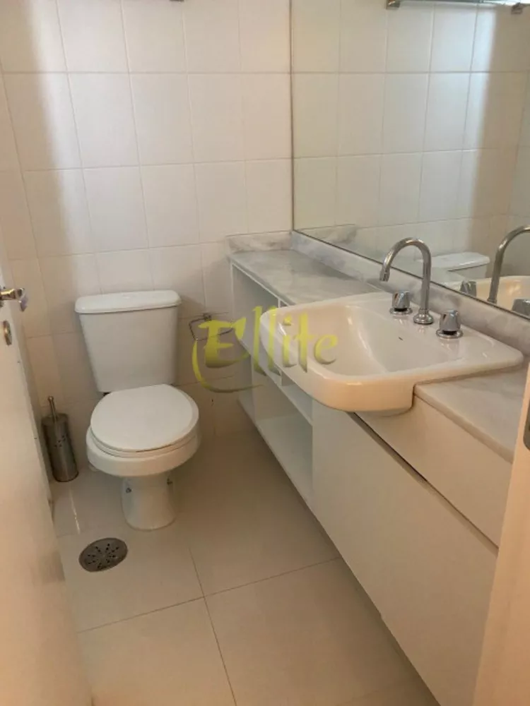 Apartamento para alugar com 3 quartos, 120m² - Foto 14