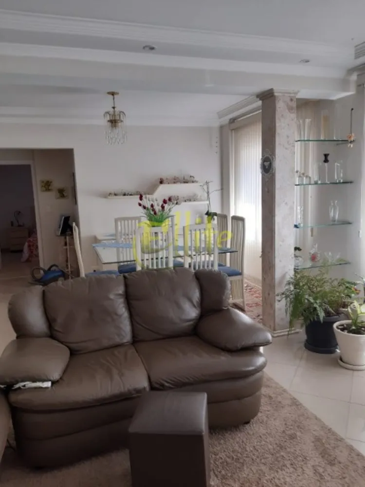 Apartamento, 3 quartos, 195 m² - Foto 3
