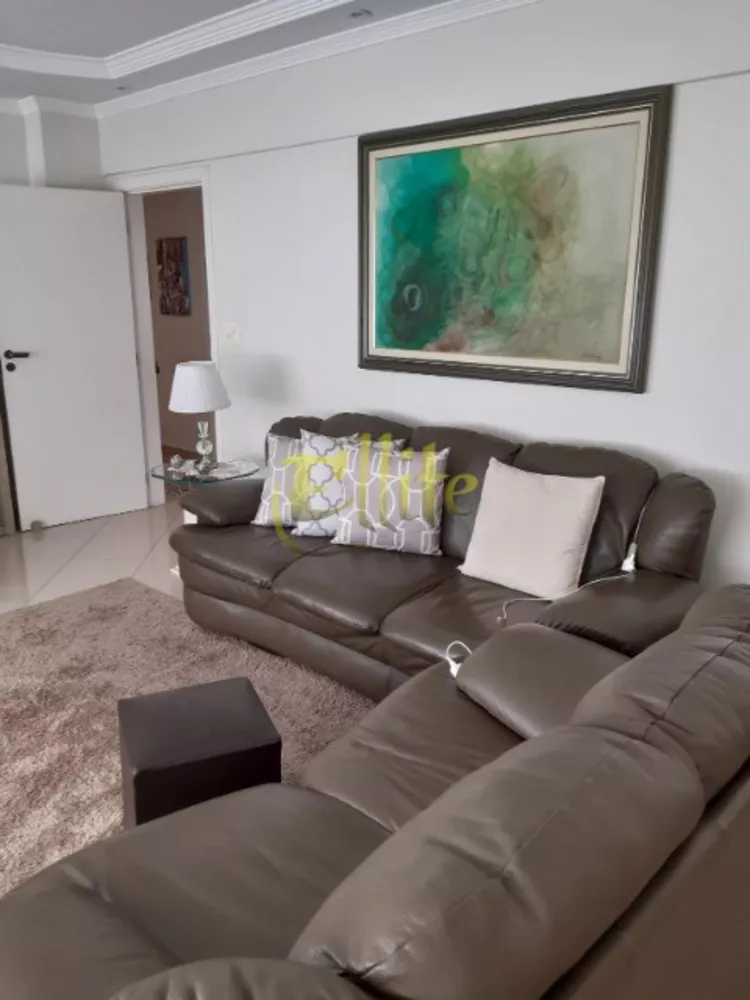 Apartamento à venda com 3 quartos, 195m² - Foto 4