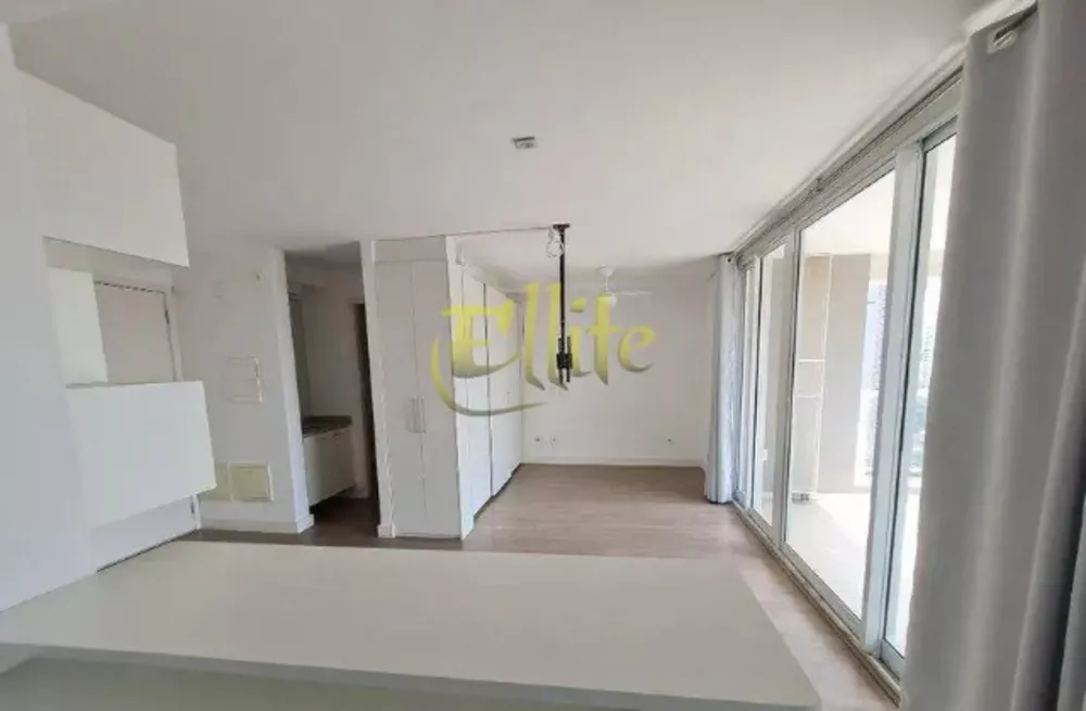 Apartamento para alugar com 1 quarto, 45m² - Foto 6