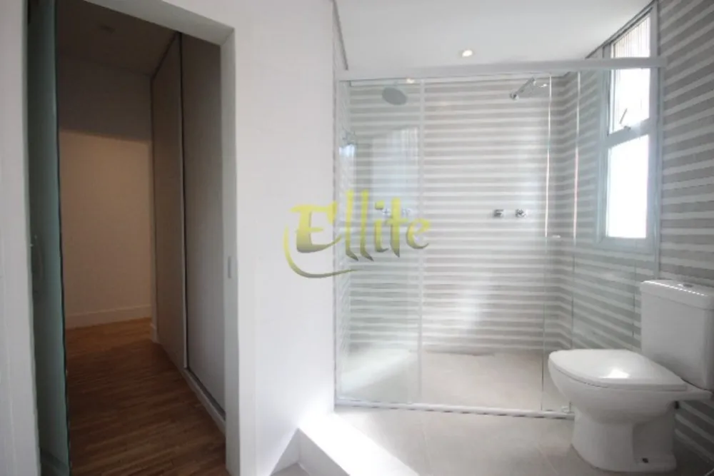 Apartamento, 3 quartos, 244 m² - Foto 1