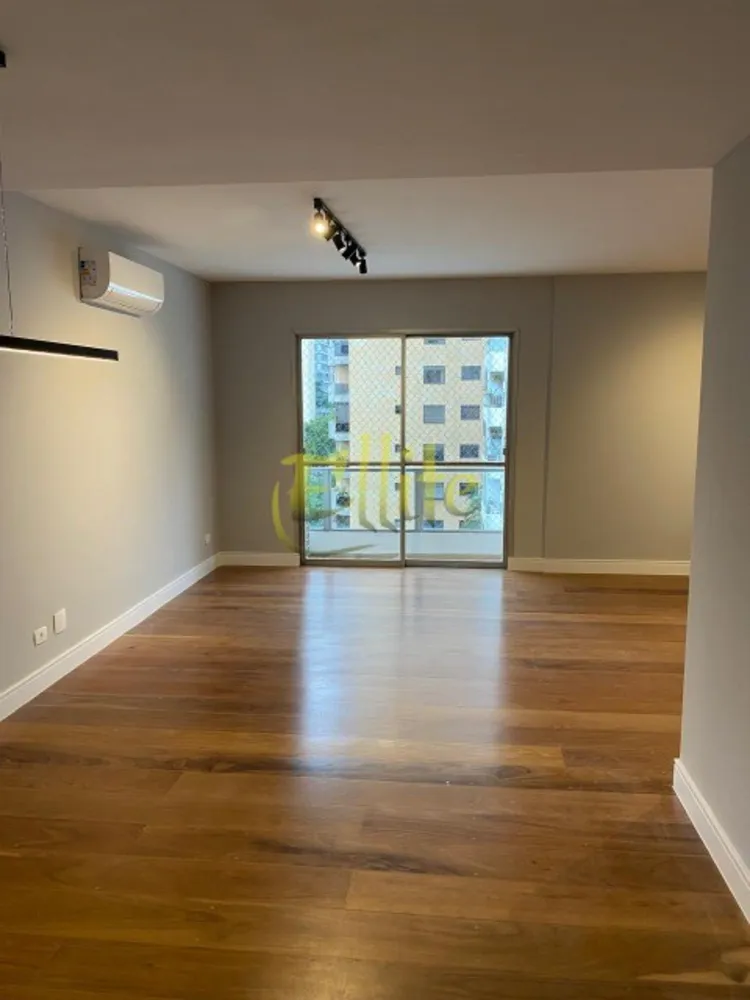 Apartamento, 3 quartos, 136 m² - Foto 2