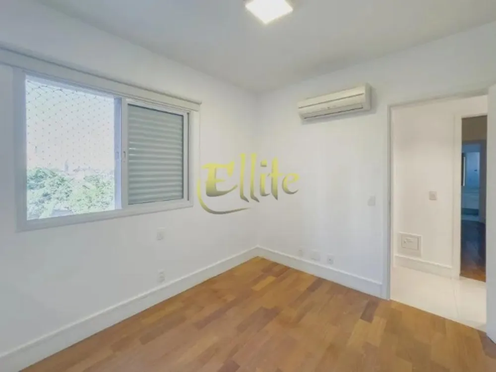 Apartamento, 3 quartos, 157 m² - Foto 2
