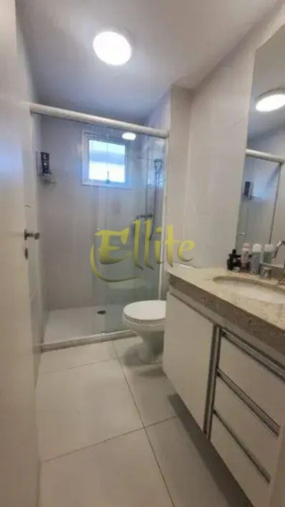 Apartamento para alugar com 3 quartos, 121m² - Foto 7