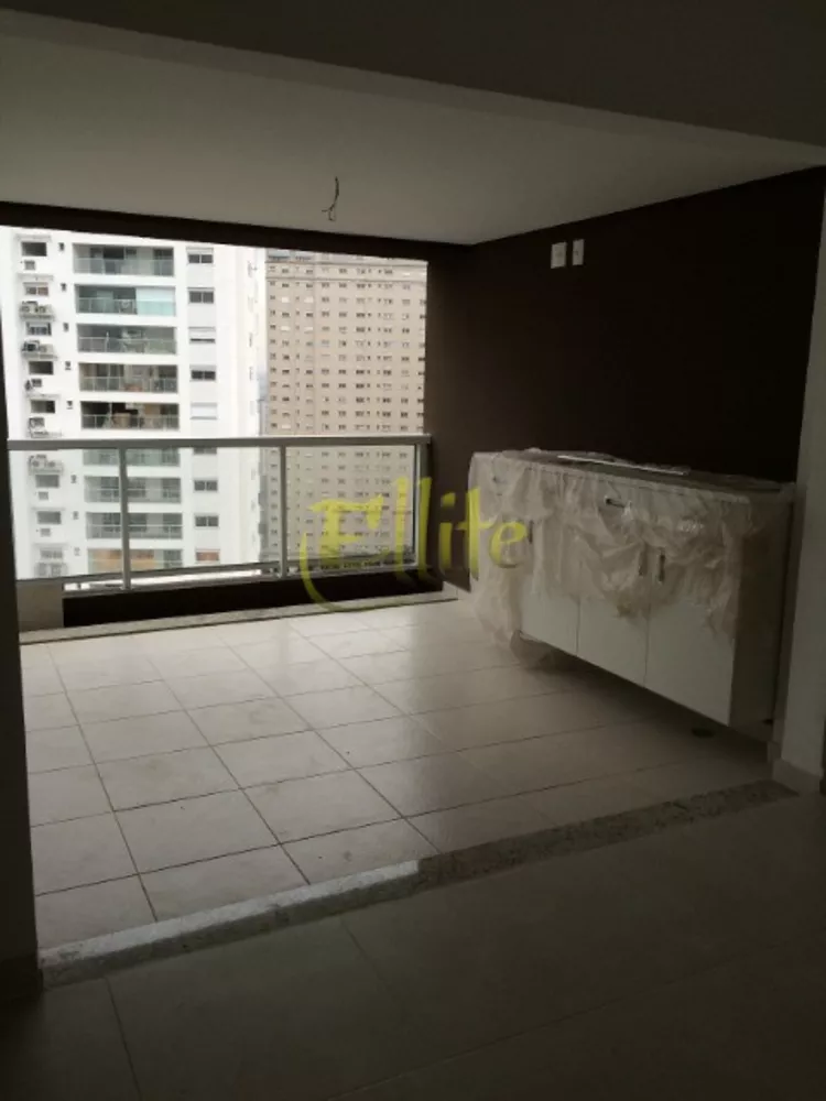 Apartamento para alugar com 2 quartos, 77m² - Foto 3