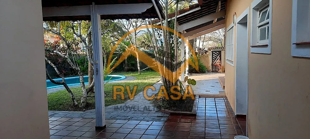 Casa, 5 quartos, 279 m² - Foto 1