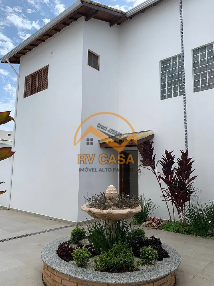 Casa, 3 quartos, 168 m² - Foto 1