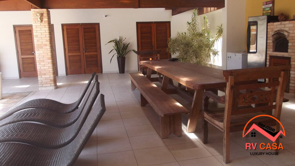 Casa à venda com 8 quartos, 400m² - Foto 4