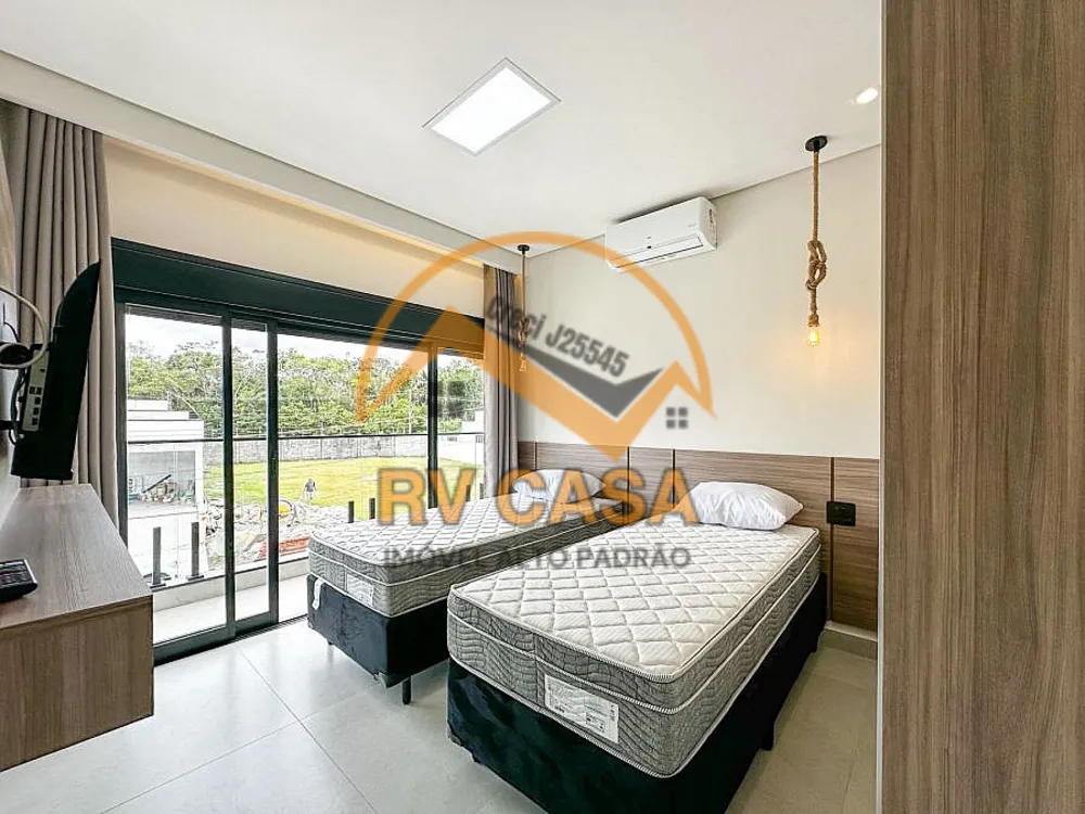 Casa, 6 quartos, 250 m² - Foto 10