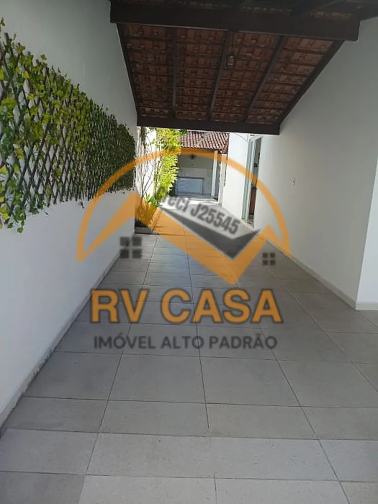 Casa, 4 quartos, 238 m² - Foto 2