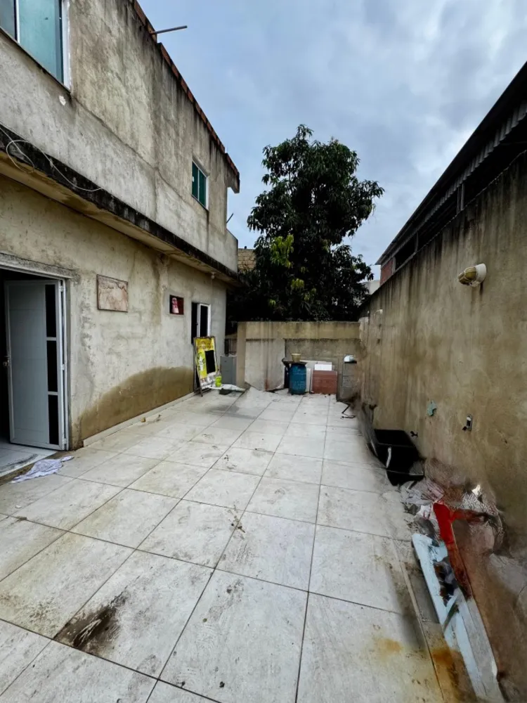 Casa, 4 quartos, 300 m² - Foto 1