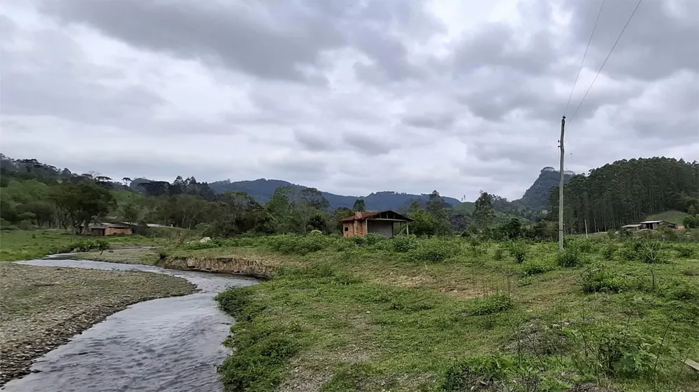 Fazenda à venda com 1 quarto, 10000m² - Foto 11