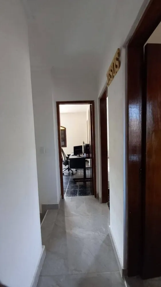 Casa, 3 quartos, 200 m² - Foto 8