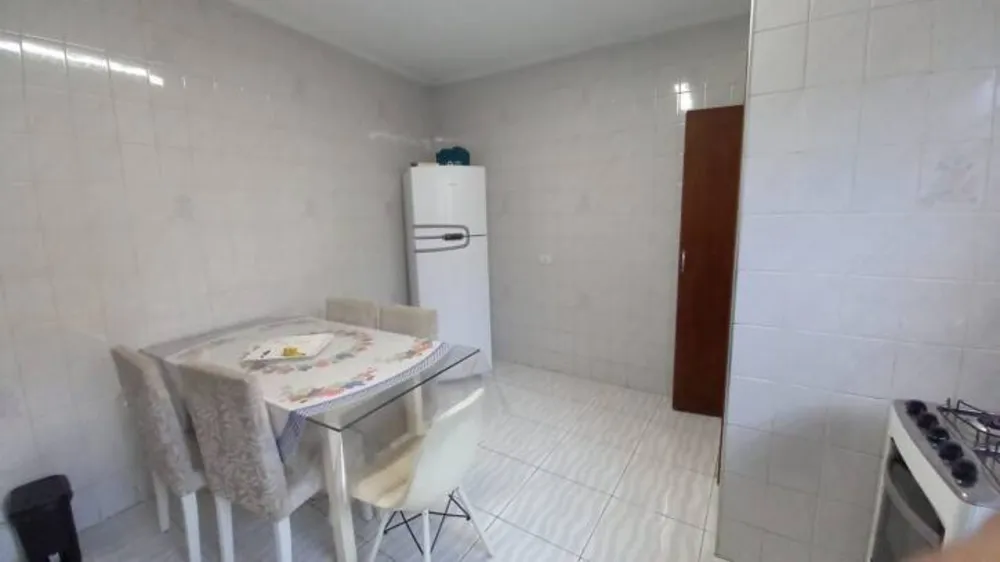 Casa, 3 quartos, 200 m² - Foto 12