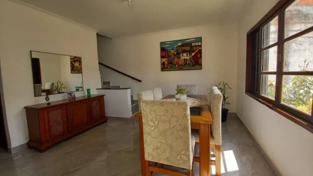 Casa, 3 quartos, 200 m² - Foto 8
