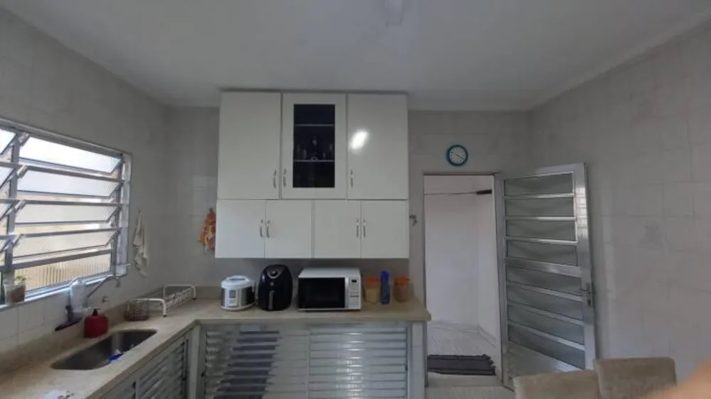Casa, 3 quartos, 200 m² - Foto 4