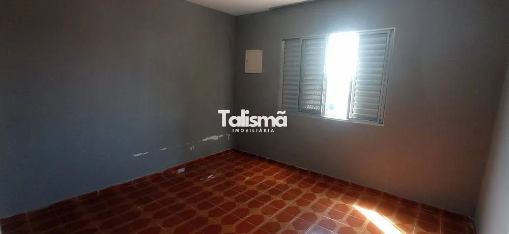 Casa, 3 quartos, 80 m² - Foto 2