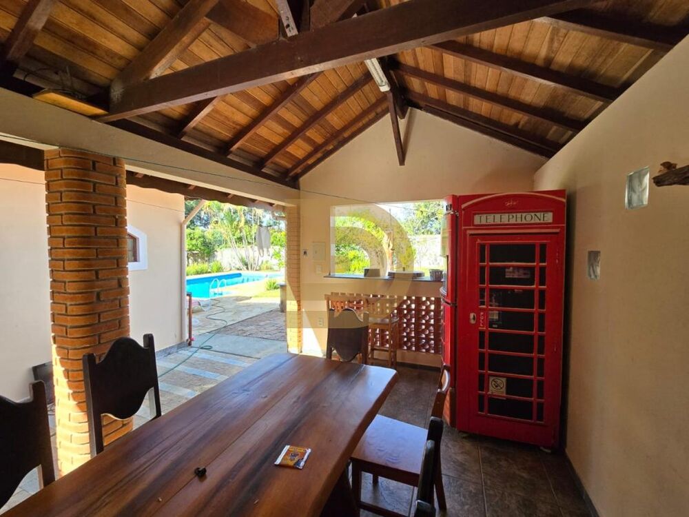 Chácara à venda com 3 quartos, 290m² - Foto 4