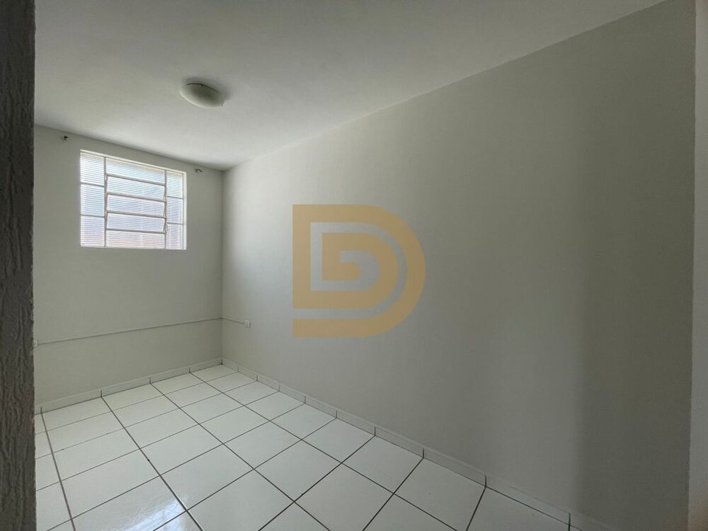 Casa para alugar com 3 quartos, 350m² - Foto 3